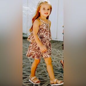 Crew & Lu Bamboo print tank and wide leg short set 6T